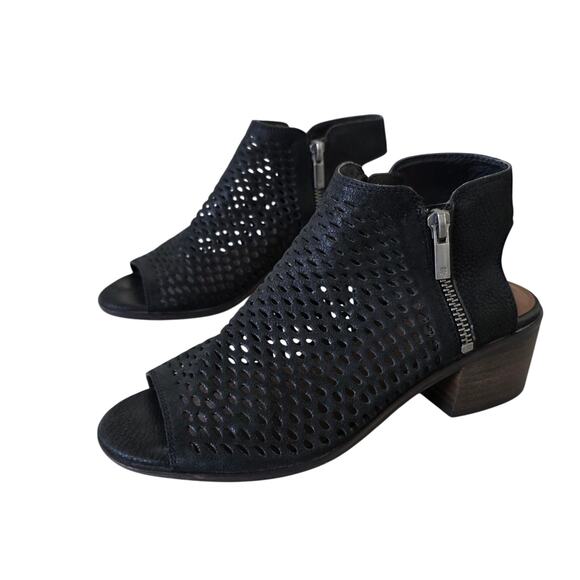 Lucky Brand NELWYN Leather Peep Toe Booties Womens Size 6M Black Cutout Block - Picture 1 of 11